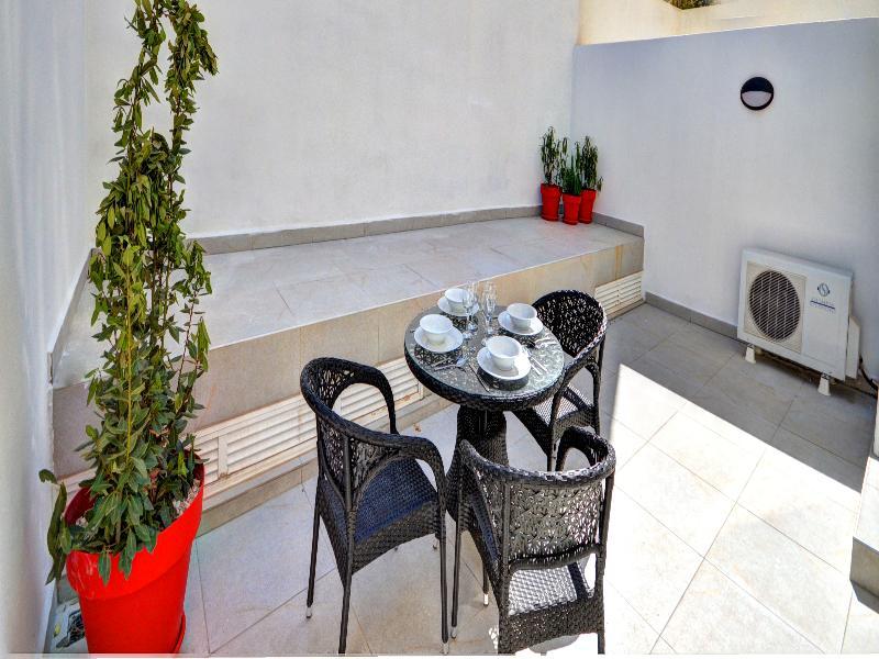 Eden Grail Apartment Ta Xbiex Exterior foto
